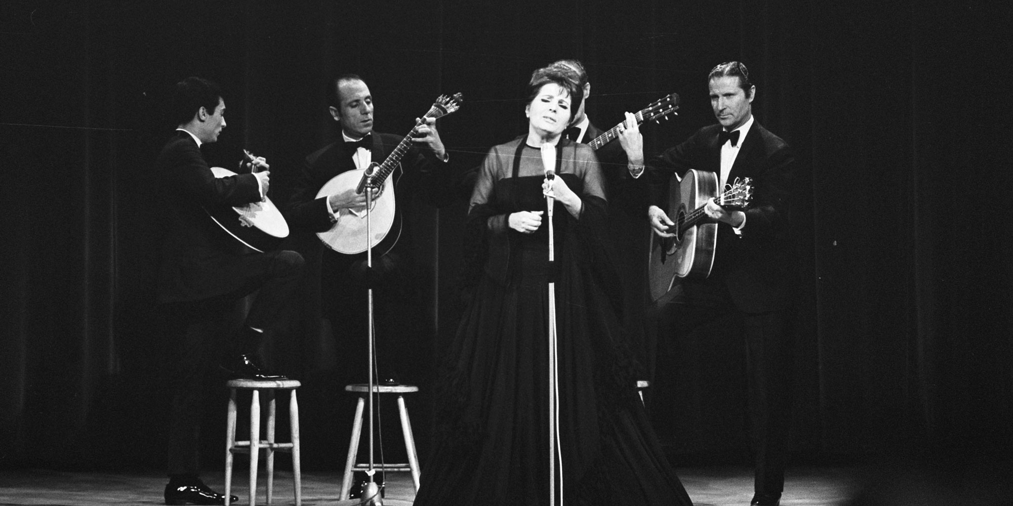 Amália Rodrigues: A Beginner's Guide | Songlines